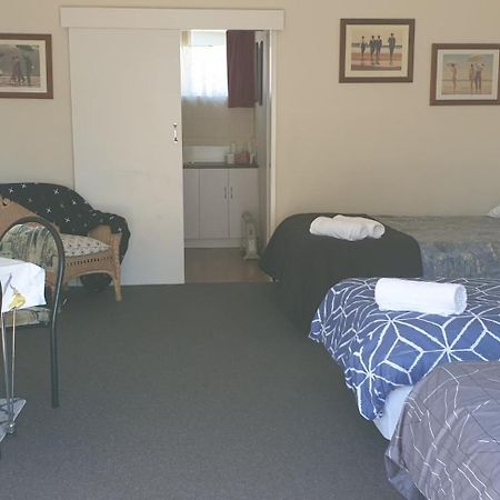 Roadside Motel Waiouru Exterior foto